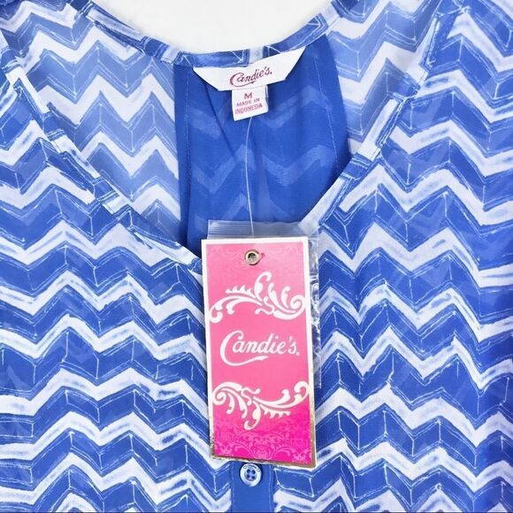 Candie’s Sky Blue Chevron Sleeveless Lightweight Flowy blouse NEW - Picture 2 of 6